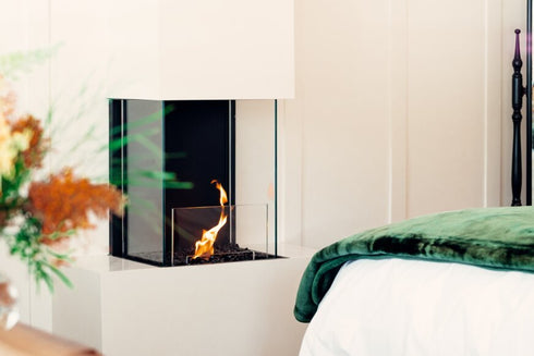 Ecosmart Fire Flex 32BY Bay Fireplace Insert - Black Finish / Black Burner - ESF.FX.32BY.B